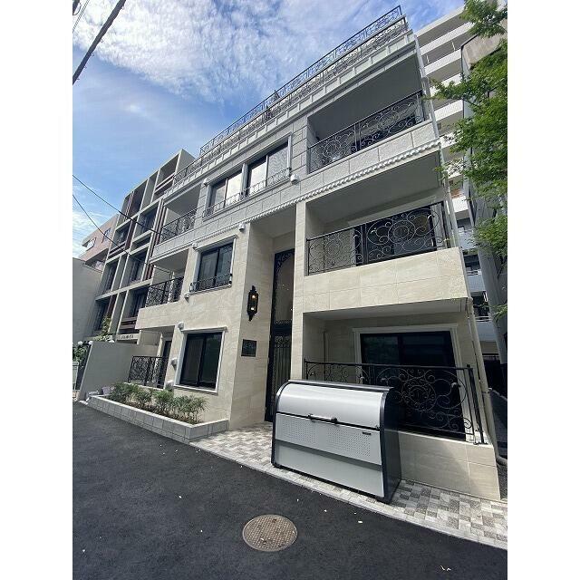 建物外観　清潔感ある外観