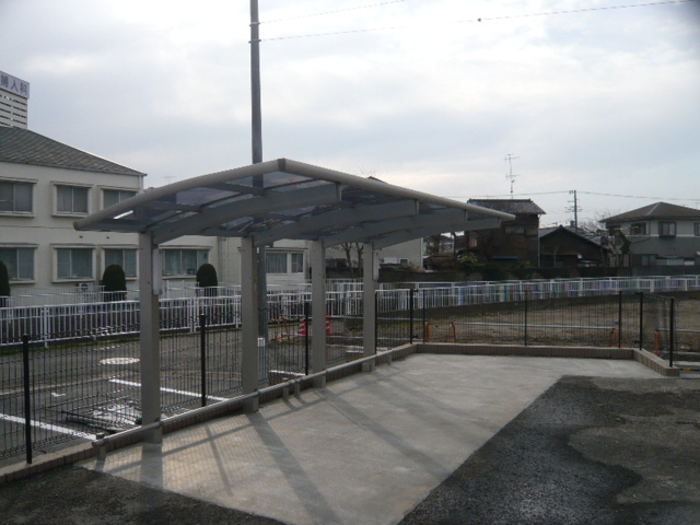 その他共有部分　屋根付き駐輪場