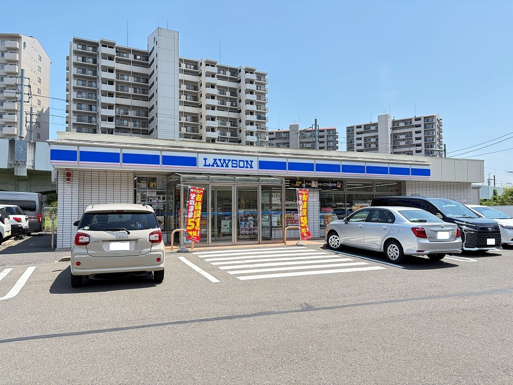 コンビニ　ローソン多賀城東田中店（コンビニ）まで514m