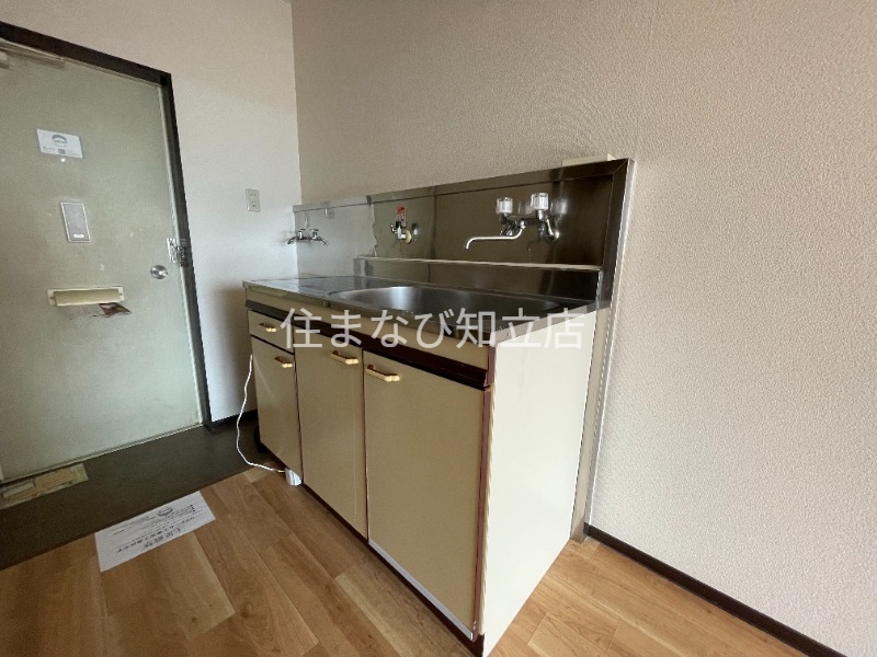 キッチン　同型別部屋写真
