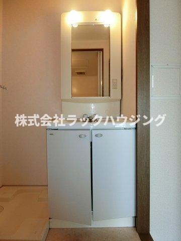 洗面設備　【お部屋探しはラックハウジングにお問合せ下さいませ】
