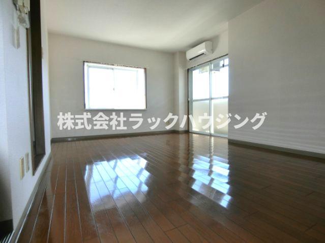 居室・リビング　【お部屋探しはラックハウジングにお問合せ下さいませ】