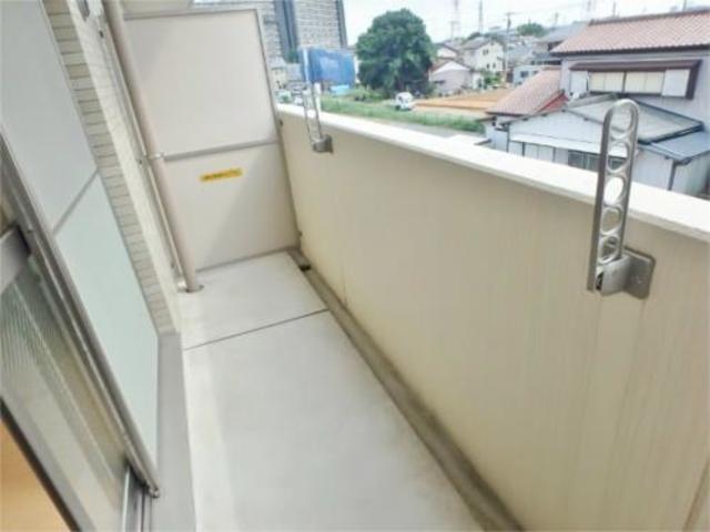 バルコニー　南向きでお洗濯もバッチリ