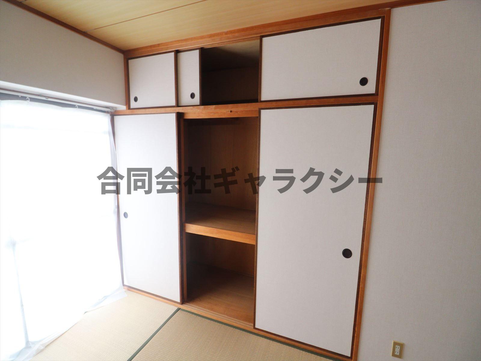 収納　クローゼット