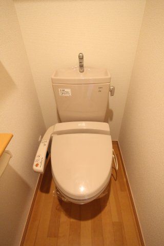 トイレ　別タイプ参考写真　ルーブル王子　北区豊島2