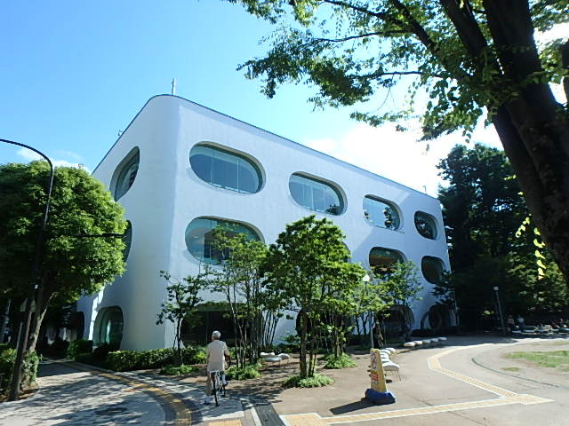 図書館　武蔵野プレイス（図書館）まで800m