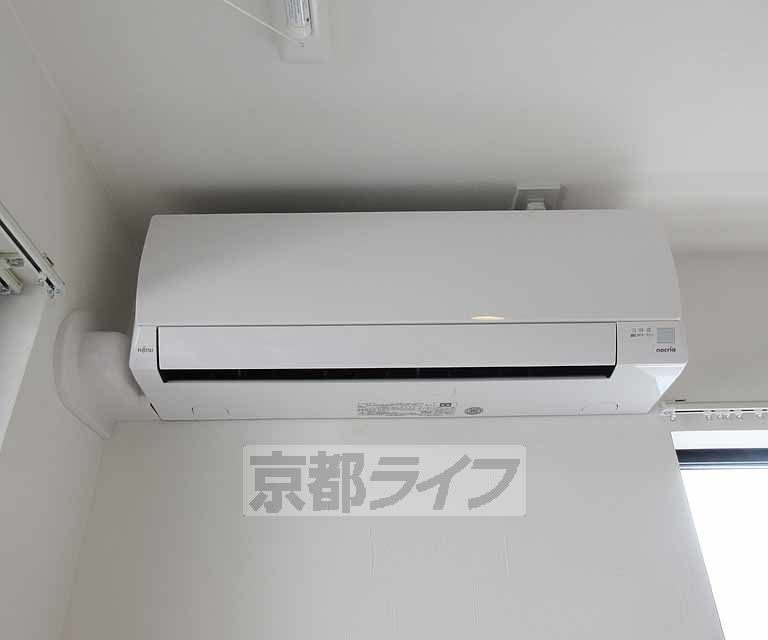 その他設備　エアコン付き・