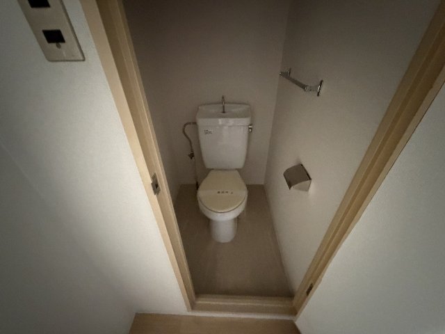 トイレ　シンプルで使いやすいトイレです