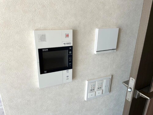 セキュリティ　ＴＶモニタ付インターホン　※前回募集時2021年10月の写真