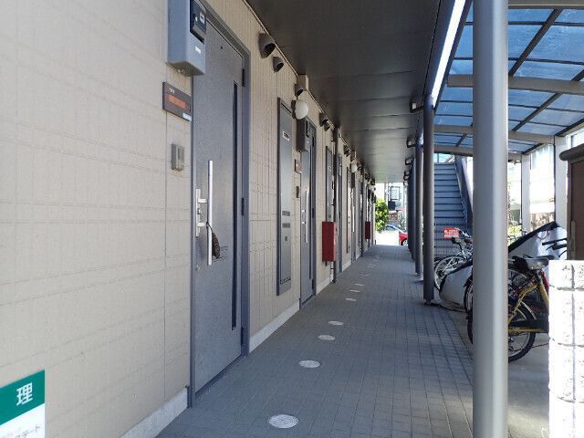 エントランス　毎日通るエントランス♪