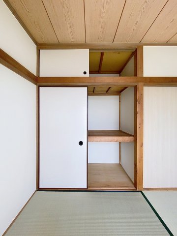 収納　同物件、他のお部屋の写真です。