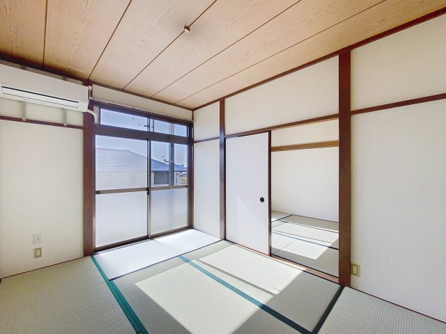 居室・リビング　同物件、他のお部屋の写真です。