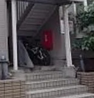 エントランス　落ち着いたエントランスです