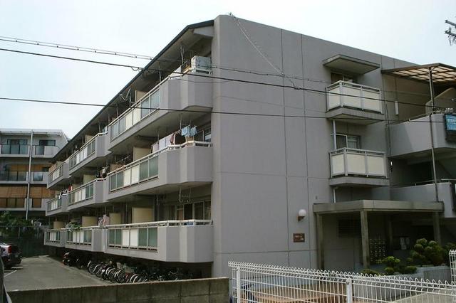北大阪急行 緑地公園駅 徒歩15分 築44年