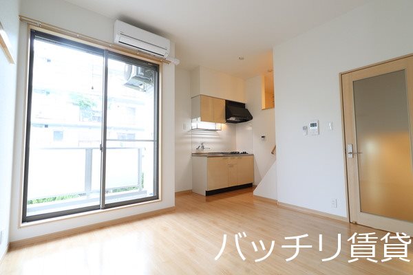 居室・リビング　同型タイプの写真になります　現状優先