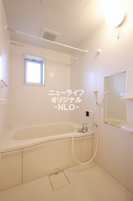 バス・シャワールーム　追い焚き機能付き☆（別室参照、現況優先）