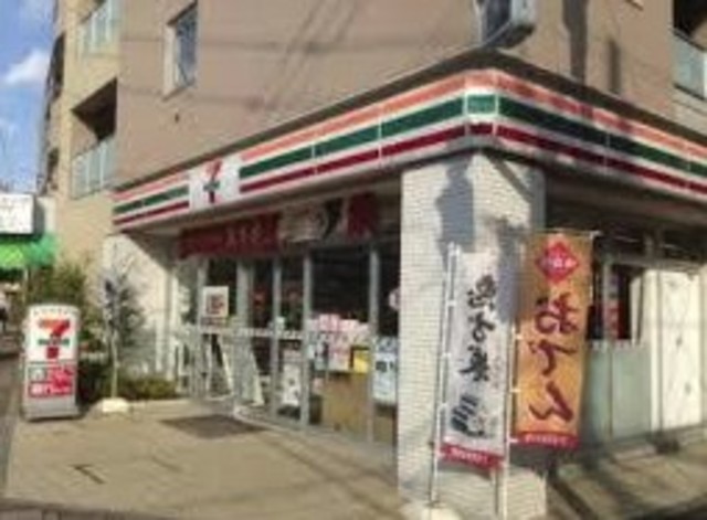 コンビニ　セブンイレブン江東東陽5丁目店（コンビニ）まで325m