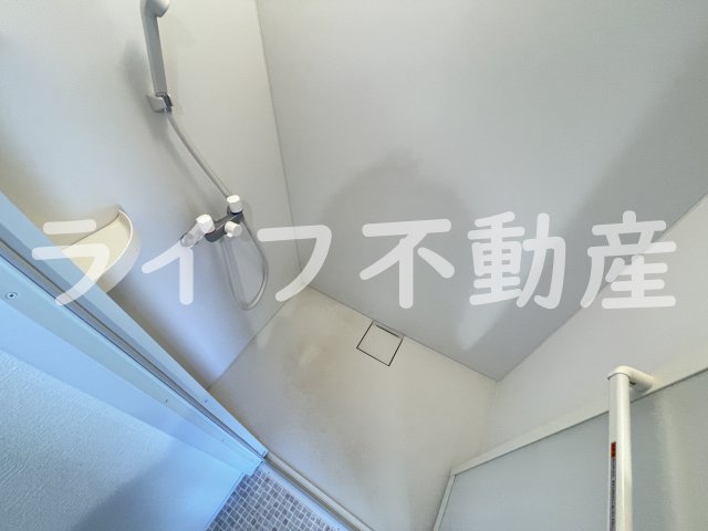 バス・シャワールーム　お風呂で日々の疲れを落としましょう