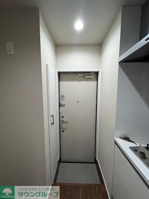玄関　洗面