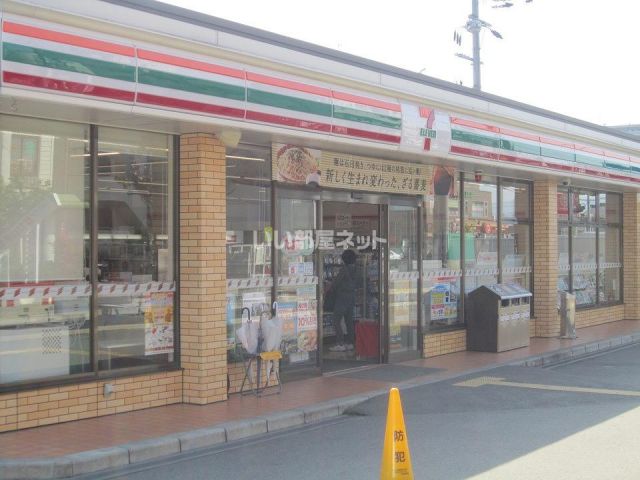 コンビニ　セブンイレブン 野洲栄店（コンビニ）まで170m