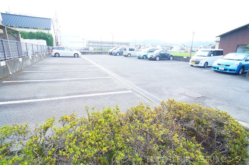 駐車場　ガレージ