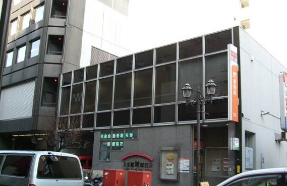 郵便局　名古屋栄郵便局（郵便局）まで367m