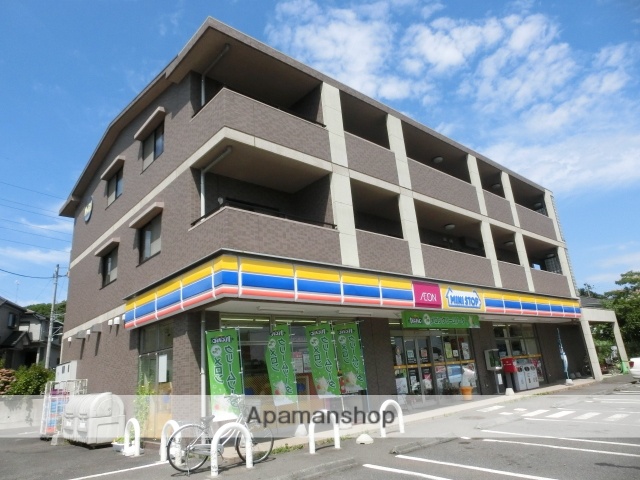 コンビニ　ミニストップ千葉仁戸名店（コンビニ）まで701m