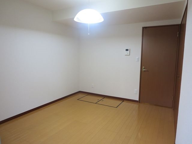 居室・リビング　洋室8帖