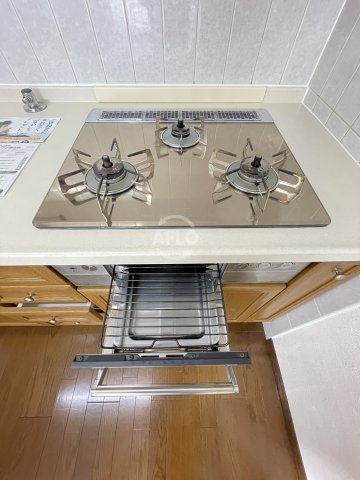 キッチン　キングマンション天神橋II　3口ガスコンロ