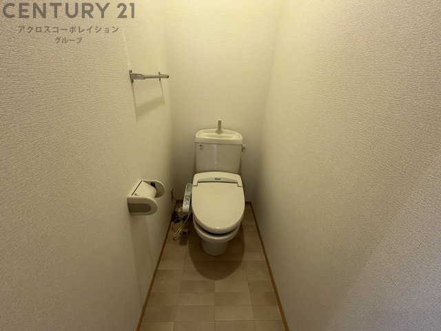 トイレ　温水洗浄便座付きでおすすめです