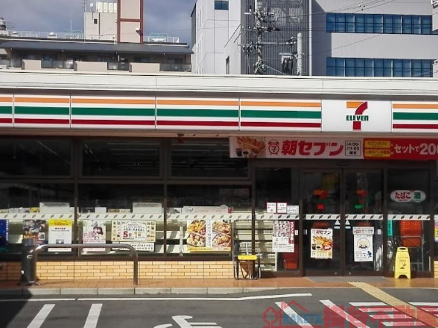 コンビニ　セブンイレブンJR茨木駅西店（コンビニ）まで180m