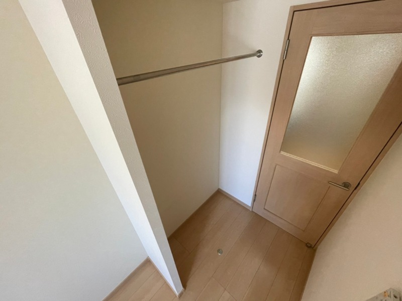 収納　部屋参照