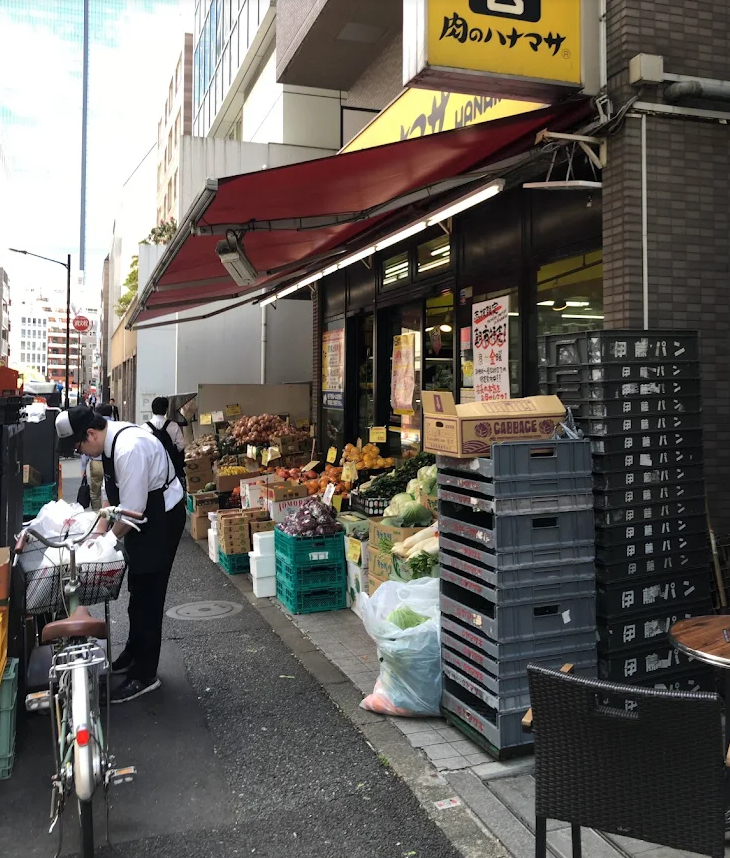 スーパー　肉のハナマサ赤坂店（スーパー）まで163m