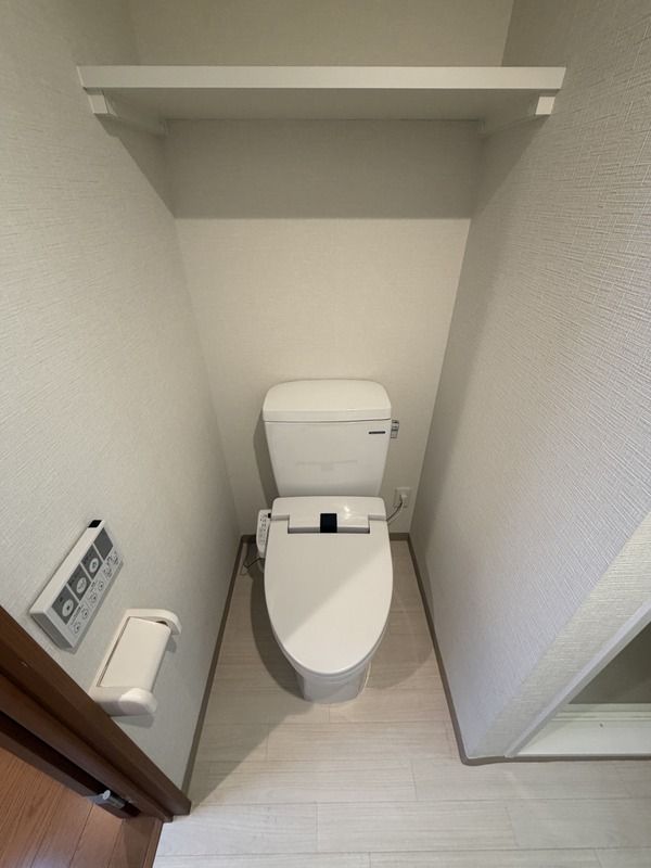 トイレ　シンプルで使いやすいトイレです