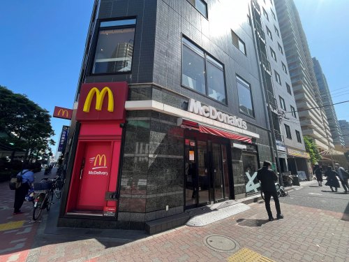 飲食店　マクドナルド 月島駅前店（飲食店）まで355m