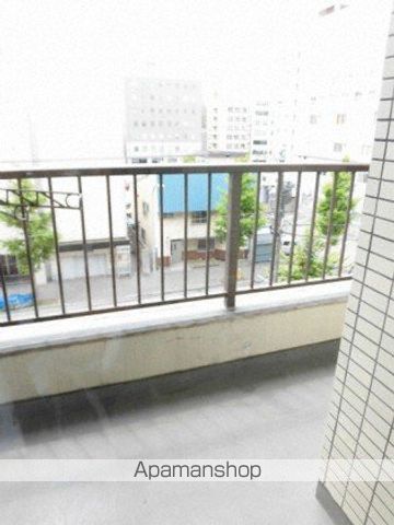 地下鉄東西線 西１８丁目駅 徒歩4分 10階建 築41年の内装写真