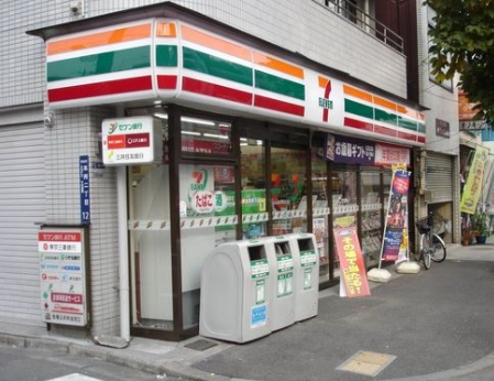 コンビニ　セブンイレブン墨田両国2丁目店（コンビニ）まで372m