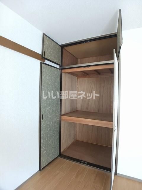 山陽新幹線 新尾道駅 バス乗車時間：30分 最寄りバス停で下車 徒歩5分 2階建 築32年の内装写真