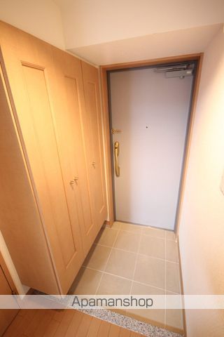 広島電鉄本線 十日市町駅 徒歩2分 11階建 築24年の玄関写真
