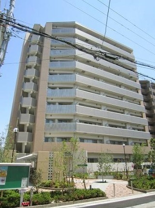 エントランス　オートロック・防犯カメラ設置♪