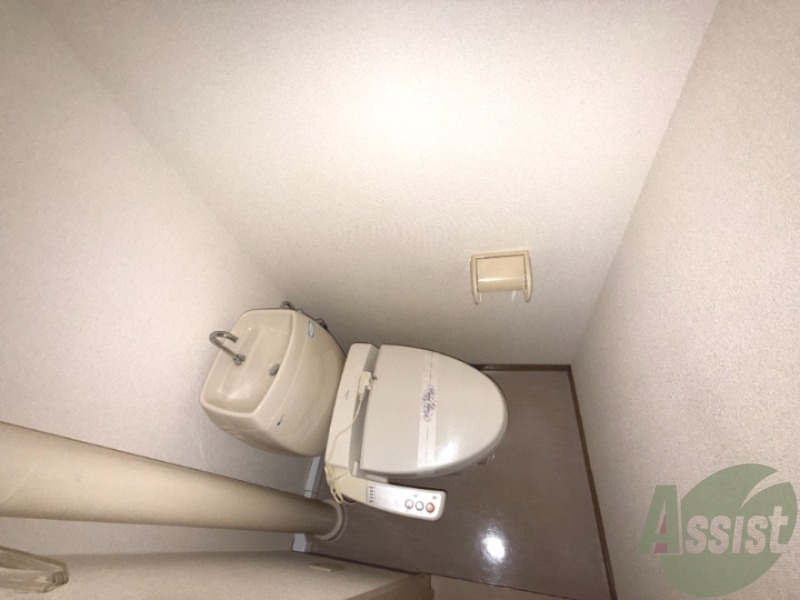 トイレ　トイレはこちらです。シンプルで使いやすそうですね。
