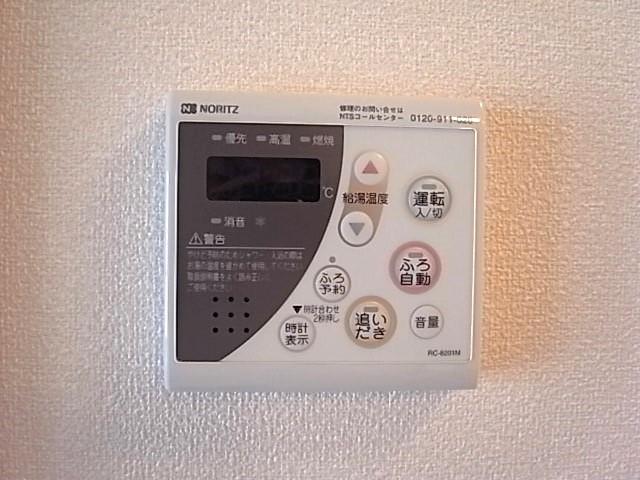 洗面設備　洗面所　※同物件・同仕様画像