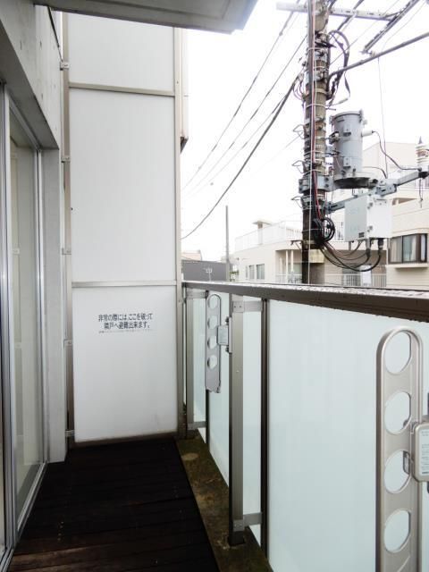 東急東横線 自由が丘駅 徒歩6分 4階建 築21年の内装写真