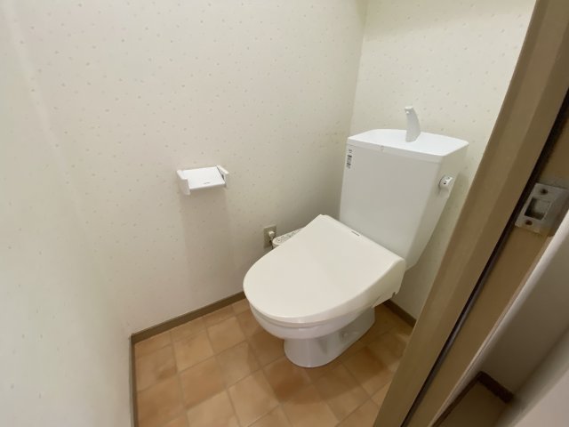 ハイネス本荘のトイレ写真