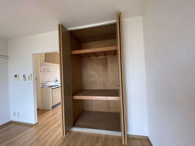 ハイネス本荘の内装写真