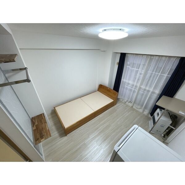 居室・リビング　★円山エリア★家具家電付き定番マンション！★エアコン完備！