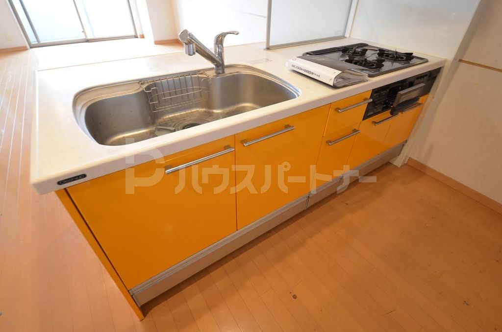 ロイヤルパークスシーサーのキッチン写真