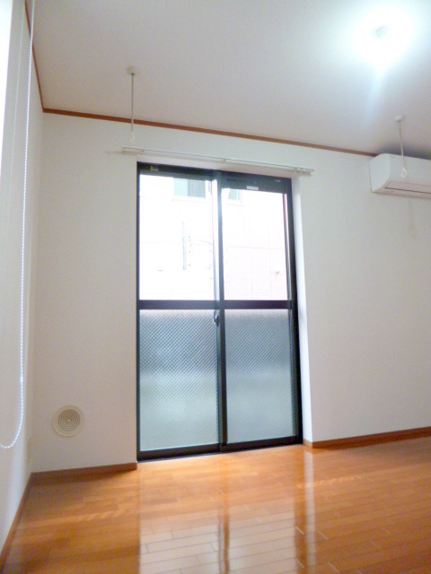 その他部屋・スペース　★収納付きのお部屋★