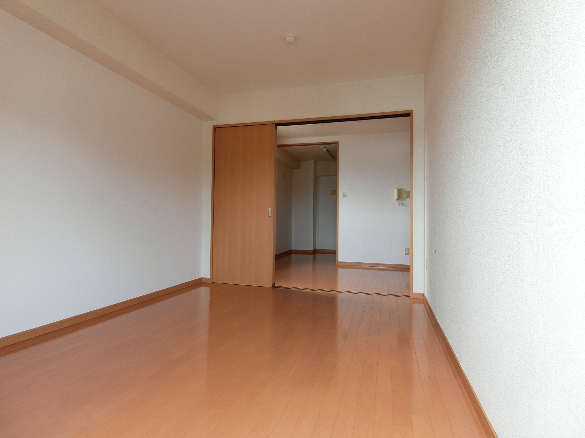 ヴィンテージ北山の居間写真