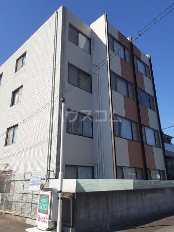 シーズンコート高畑